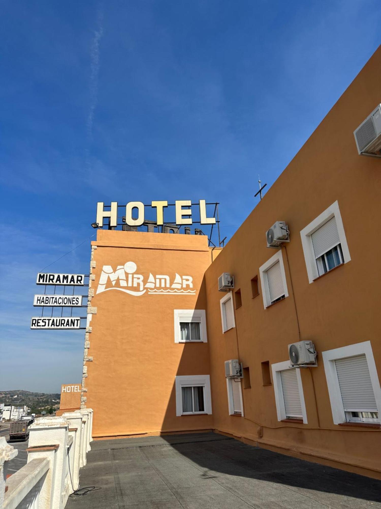 Hotel Miramar Торребланка Экстерьер фото